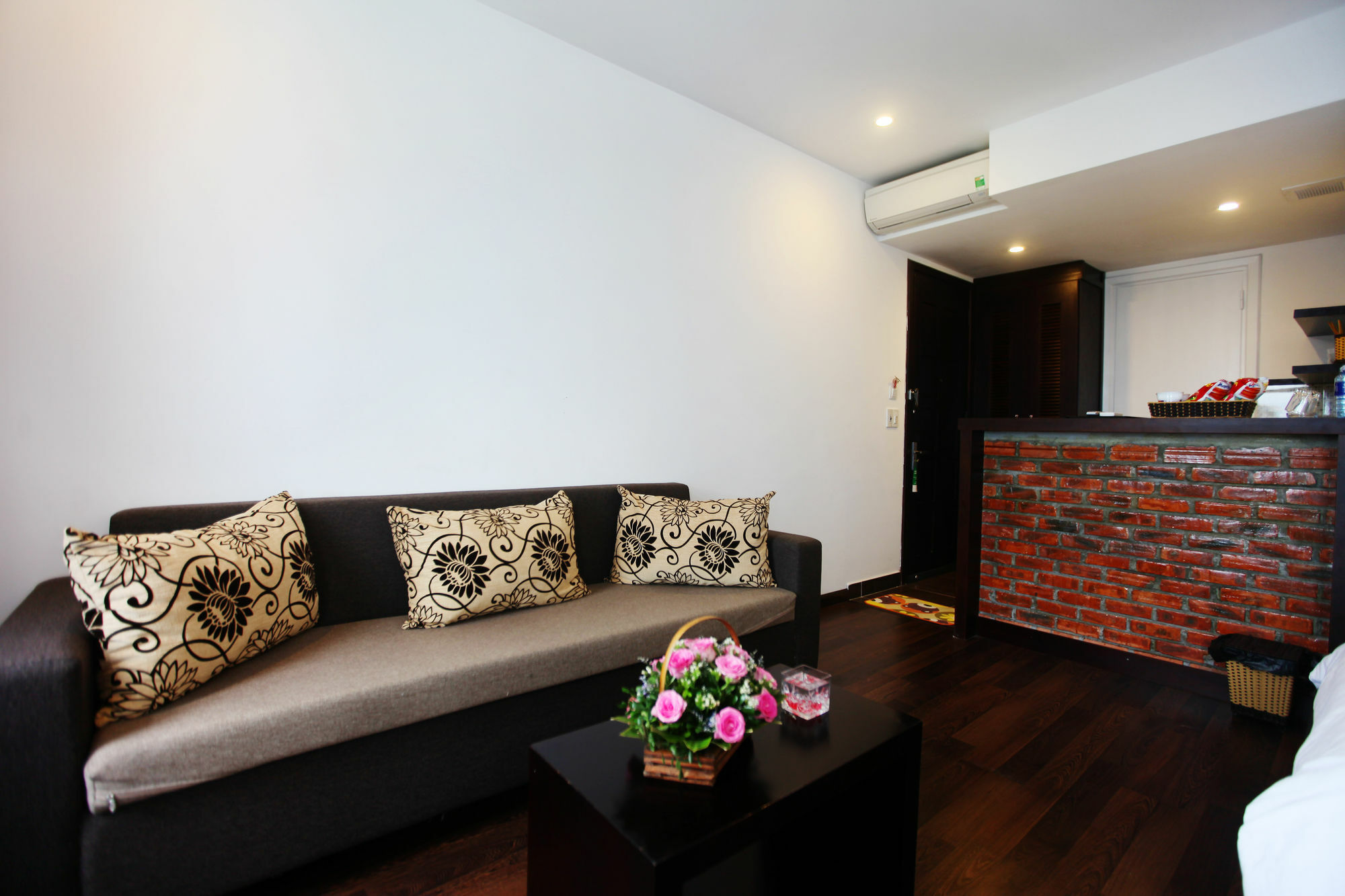 Emily Hotel & Apartment Da Nang Zewnętrze zdjęcie