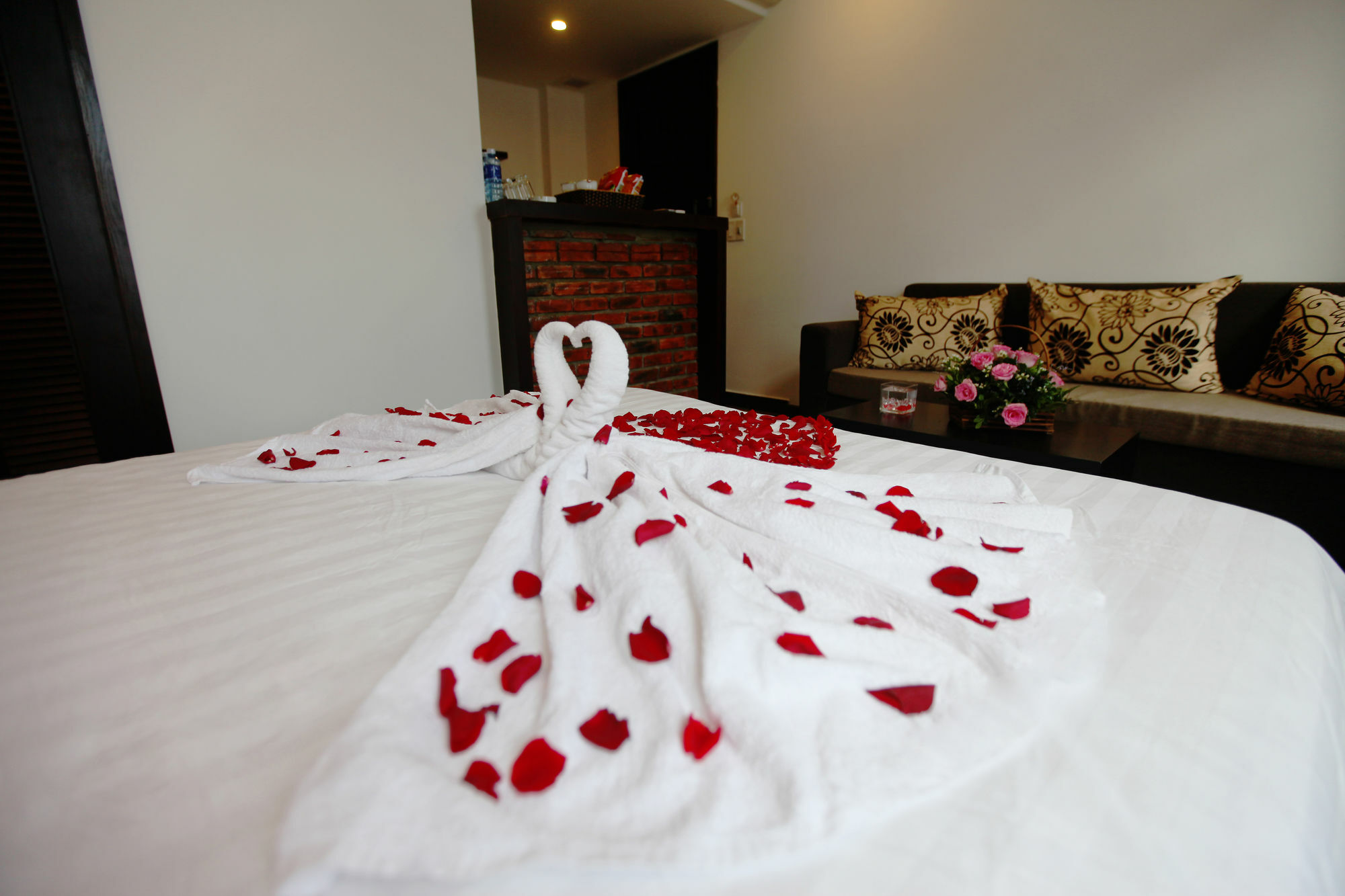 Emily Hotel & Apartment Da Nang Zewnętrze zdjęcie